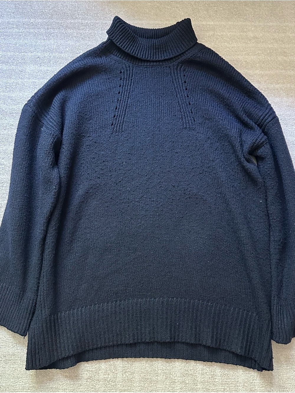 Women’s Navy Ribbed Turtleneck Knit Sweater